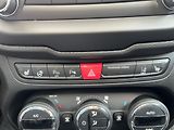 Jeep Renegade (2017) 2,0 D 103 Kw LIMITED 4X4 AT ČR - náhled 17