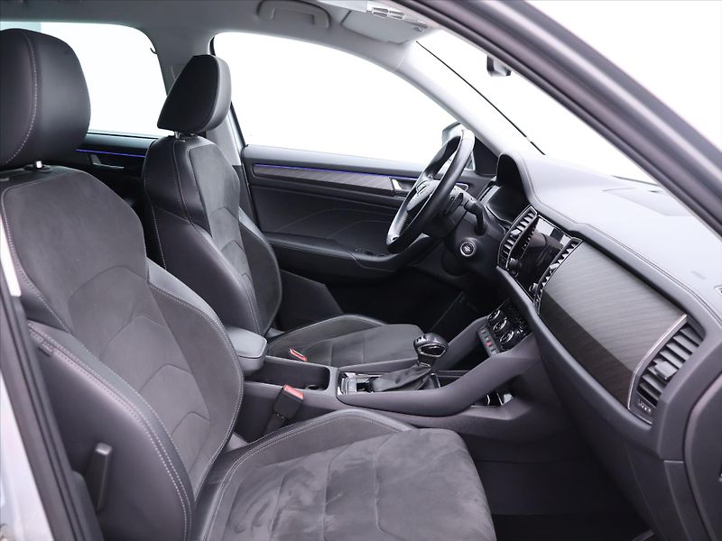 Škoda Kodiaq 2,0 TDI 4x4 Style+ Virtual DPH - fotka 13 z 34