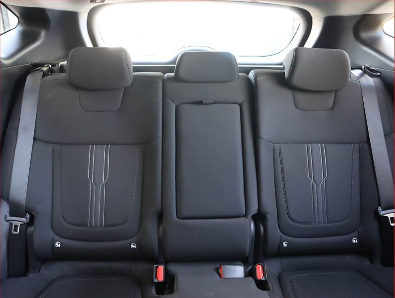Hyundai Tucson (2023) 1.6 CRDi 48V MHEV - fotka 10 z 20