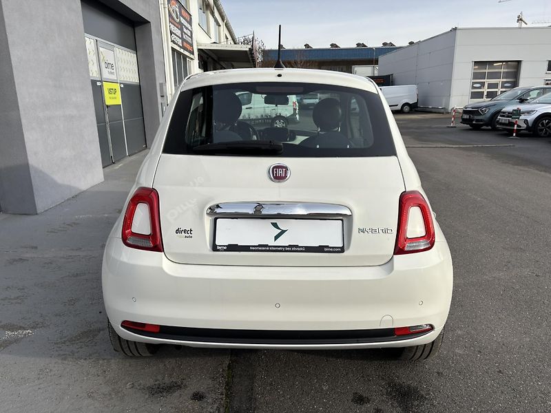 Fiat 500 (2023) Club 1.0 BSG (51 kW) - fotka 7 z 16