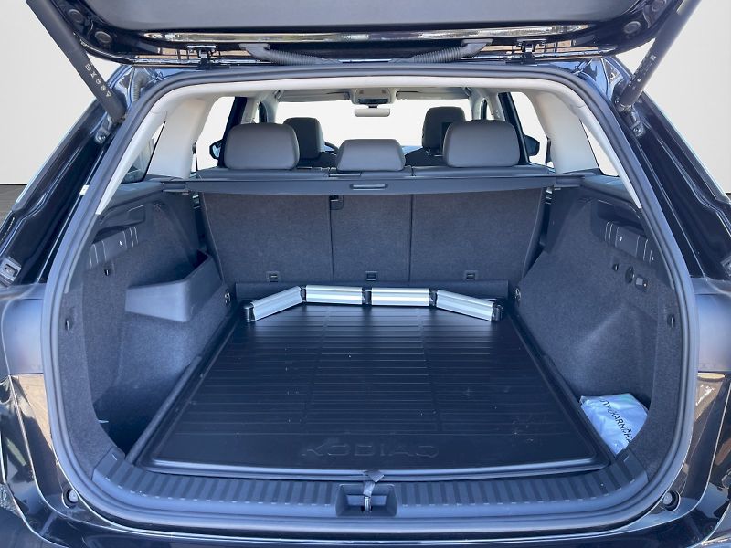 Škoda Kodiaq (2024) Exclusive 2.0 TDI 142 kW 4x4 D - fotka 30 z 35