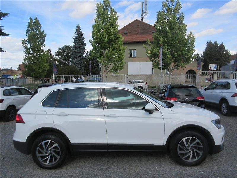 Volkswagen Tiguan 1,4 TSI 110kW Edice Sound - fotka 4 z 15