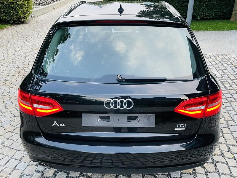 Audi A4 2.0TDI MAN 1MAJITEL VÝHŘEV LED - fotka 14 z 42