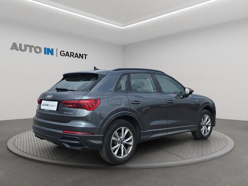 Audi Q3 (2021) S-Line 1.5 TFSi 110kw, ČR - fotka 5 z 26