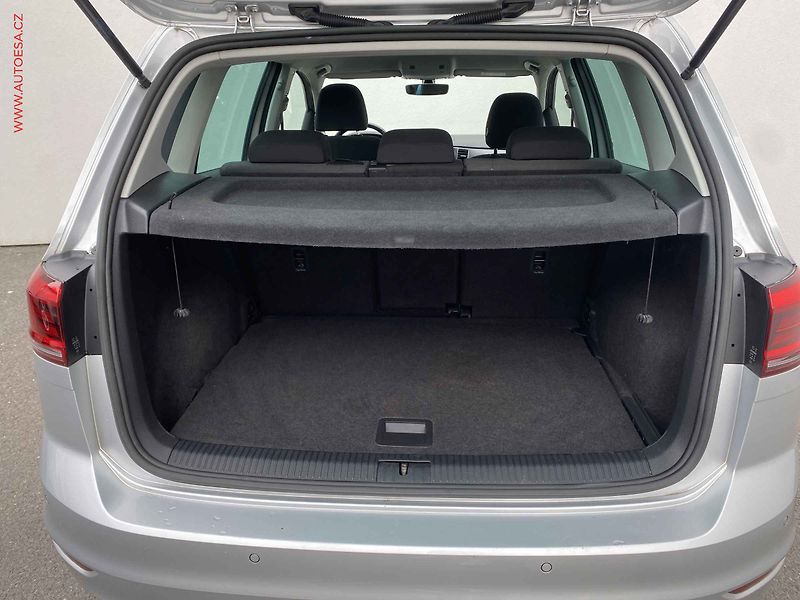 Volkswagen Golf Sportsvan (2018) 1.0 TSi, Comfortline, navi - fotka 7 z 16