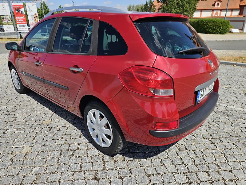 Renault Clio (2008) 1.2, 2x kola, SPLÁTKY  - fotka 8 z 26
