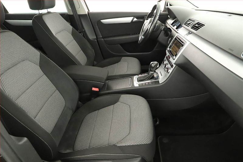 Volkswagen Passat (2013) Alltrack 2.0 TDI, 4X4 - fotka 7 z 14