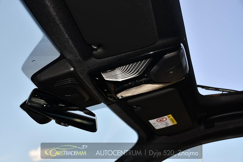 BMW Řada 3 320D XDRIVE M-SPORT ČR HUD - fotka 47 z 59