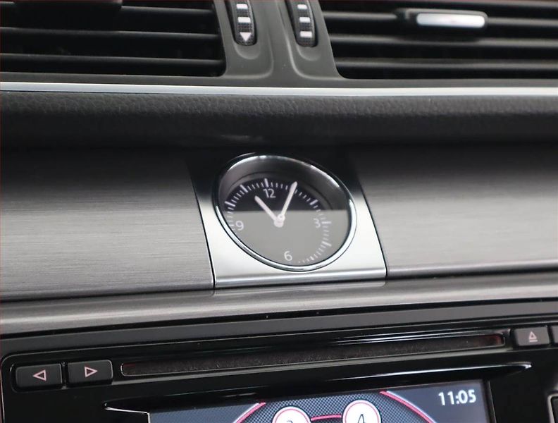 Volkswagen Passat (2013) Comfortline 1.6 TDI, Navi - fotka 23 z 24