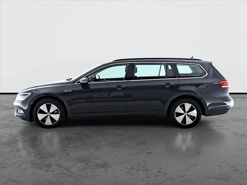 Volkswagen Passat (2016) 2.0 TDI, Automat, Navi - fotka 3 z 22