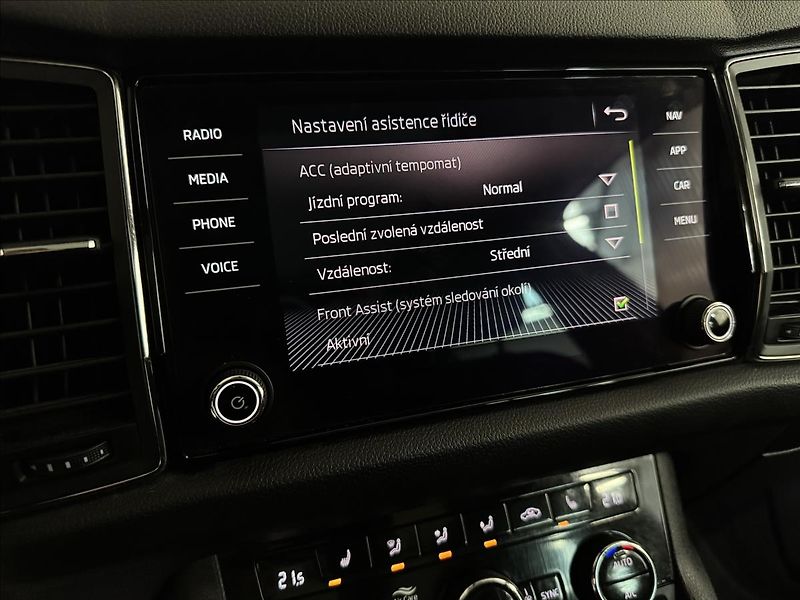 Škoda Kodiaq 1.5TSI Virtual Style LED - fotka 24 z 40