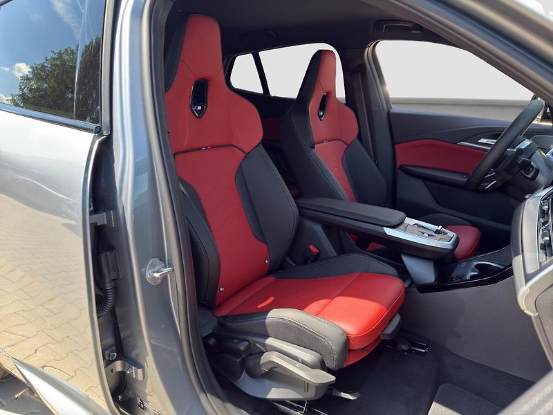 BMW X2 sDrive18d - fotka 12 z 17