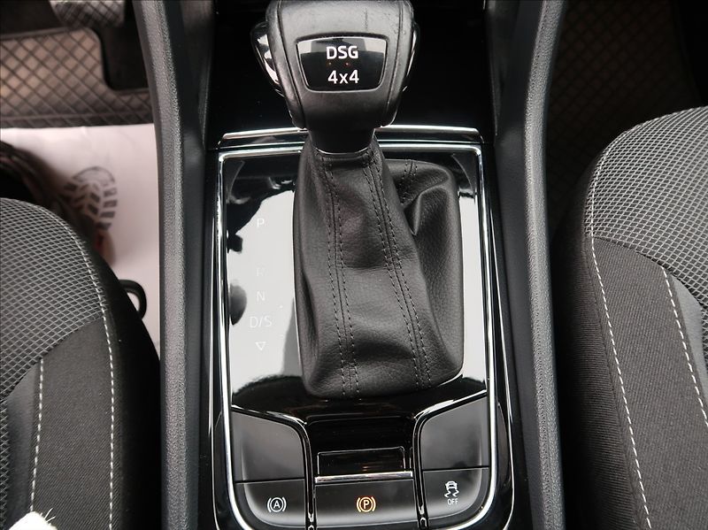 Škoda Kodiaq 2,0 TDi,110kW,1majČR,4x4,DPH - fotka 17 z 28