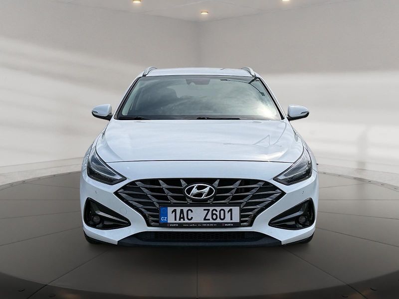 Hyundai i30 (2024) SMART 1.0T-GDI 88kW CZ DPH - fotka 2 z 11