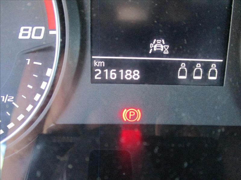 Seat Ibiza 1,0 TGi, klima serv.kniha ,CZ - fotka 16 z 35