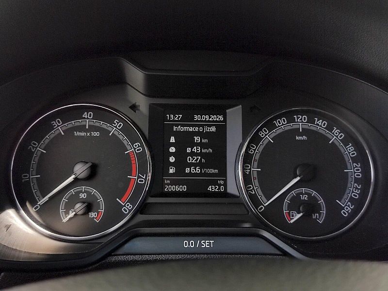 Škoda Octavia (2018) Combi Ambition 1,5 tsi 110 Kw - fotka 7 z 33