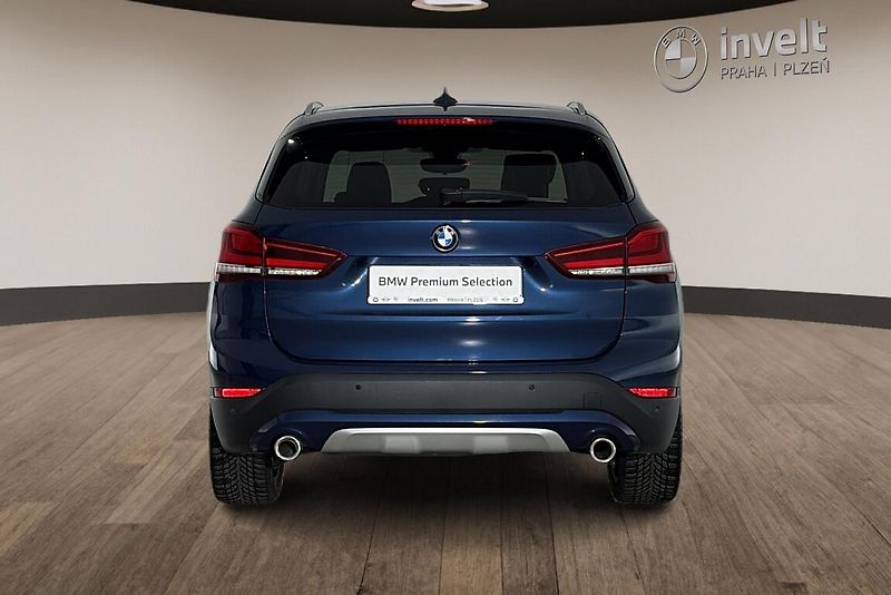 BMW X1 xDrive20d - fotka 4 z 24
