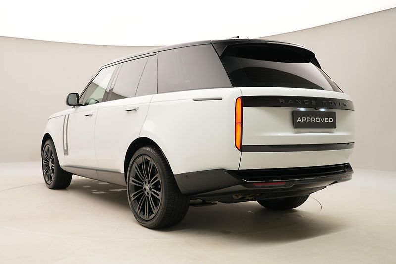 Land Rover Range Rover P530 AUTOBIOGRAPHY REZERVACE - fotka 10 z 83
