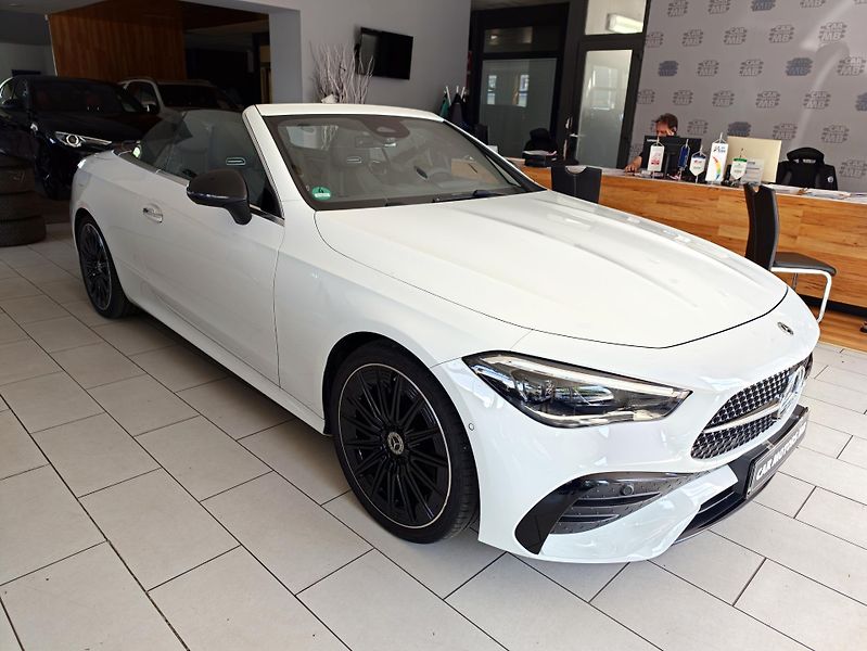 Mercedes-Benz CLE 200 cabrio AMG Pack - fotka 12 z 32
