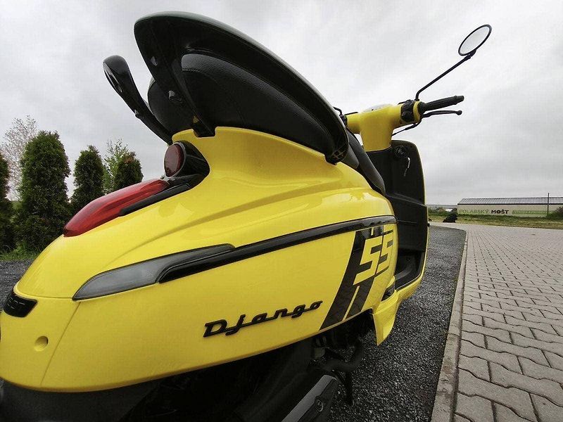 Peugeot Django 125 (2026) DJANGO 125I SPORT CARIBBEAN YE - fotka 6 z 10