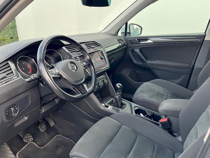 Volkswagen Tiguan (2018) 2.0 TDI 85 kW BMT Trendline - fotka 8 z 26