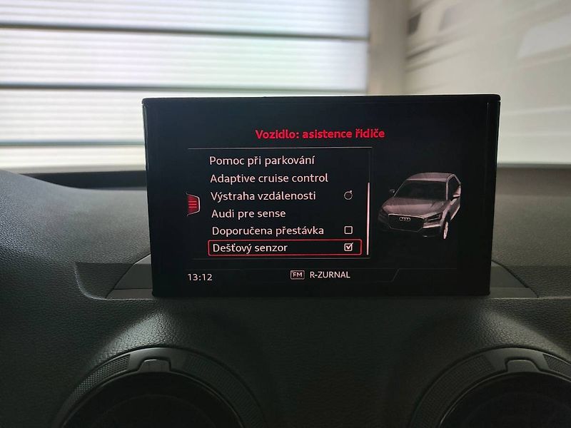 Audi Q2 (2017) 35 TDI (110kW/150k) S tronic, - fotka 17 z 27