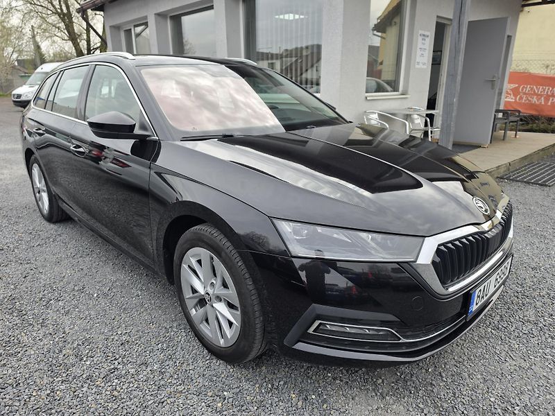 Škoda Octavia 2.0 TDI Style plus 4x4  - fotka 1 z 17
