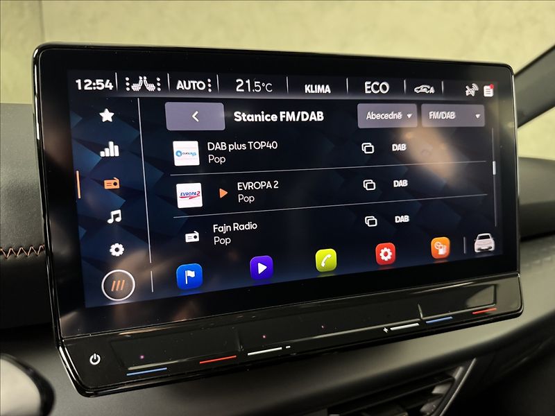 Cupra Born 150kW LED Tepelko Kamera - fotka 36 z 50