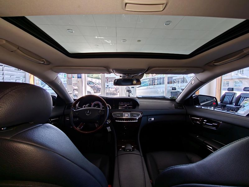 Mercedes-Benz CL 500 AMG - fotka 29 z 35
