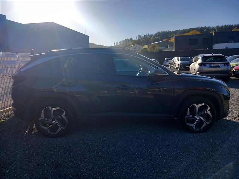 Hyundai Tucson 1,6 T-GDI PHEV 4WD ST. PREMIUM - fotka 5 z 25