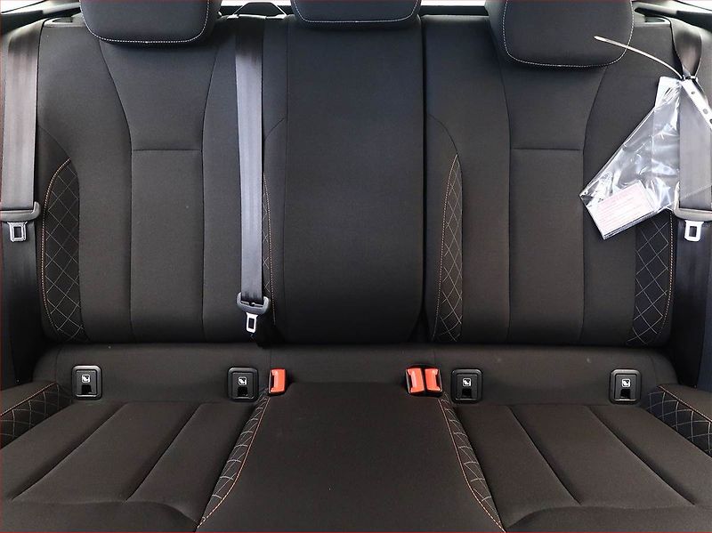 Škoda Scala (2020) Ambition 1.0 TSI, Tempomat - fotka 10 z 16