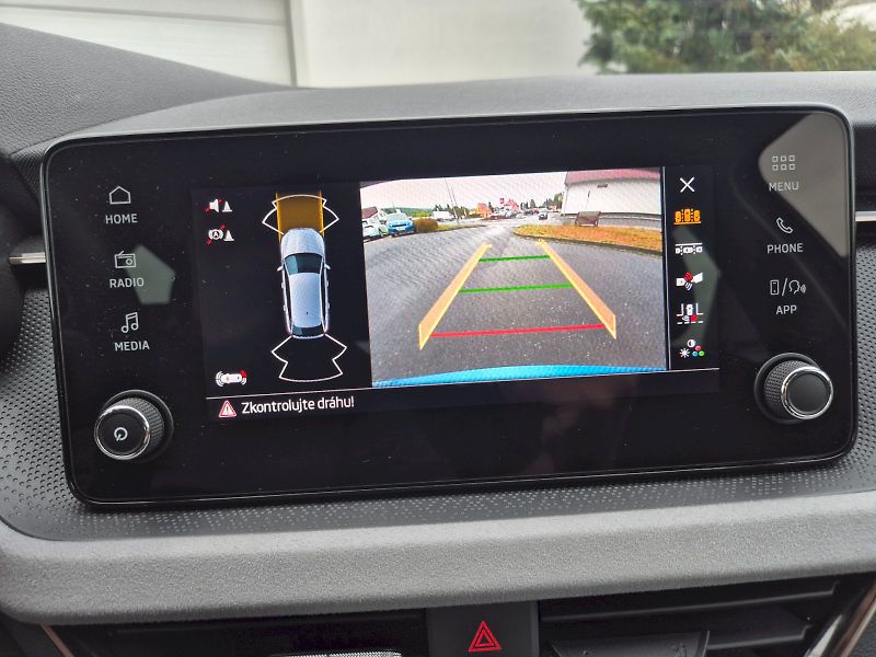 Škoda Scala (2025) Top Selection 1.5TSi 110kW 6°m - fotka 26 z 31