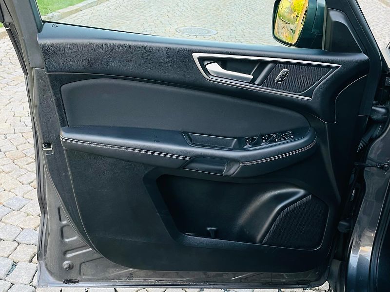 Ford S-MAX 2.0TDCi MANUÁL SERVISKA TAŽNÉ - fotka 30 z 46
