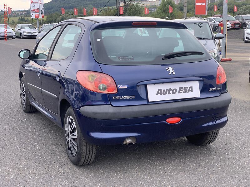 Peugeot 206 (2004) 1.4HDi - fotka 4 z 18