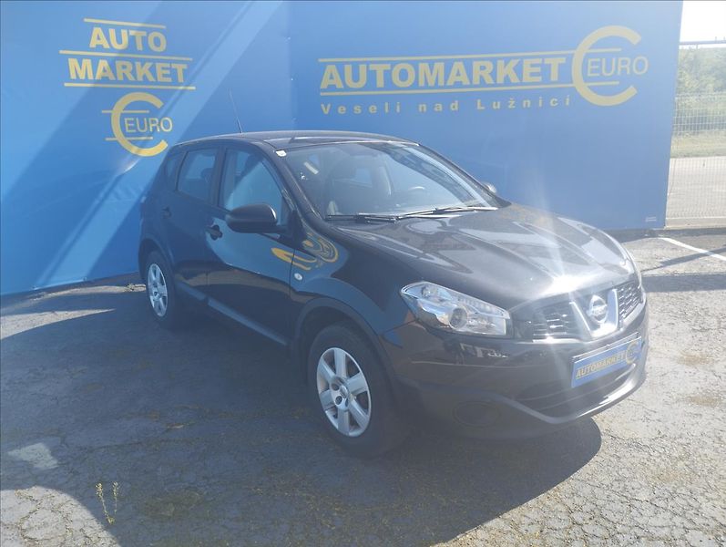 Nissan Qashqai 1,6 84KW - fotka 3 z 16
