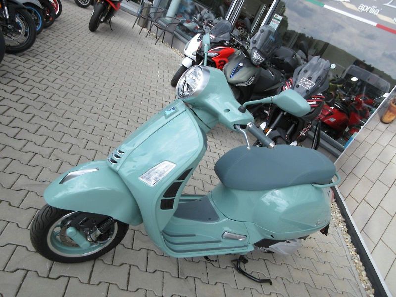 Vespa (2026) GTS 310 80th e5+ - fotka 3 z 16