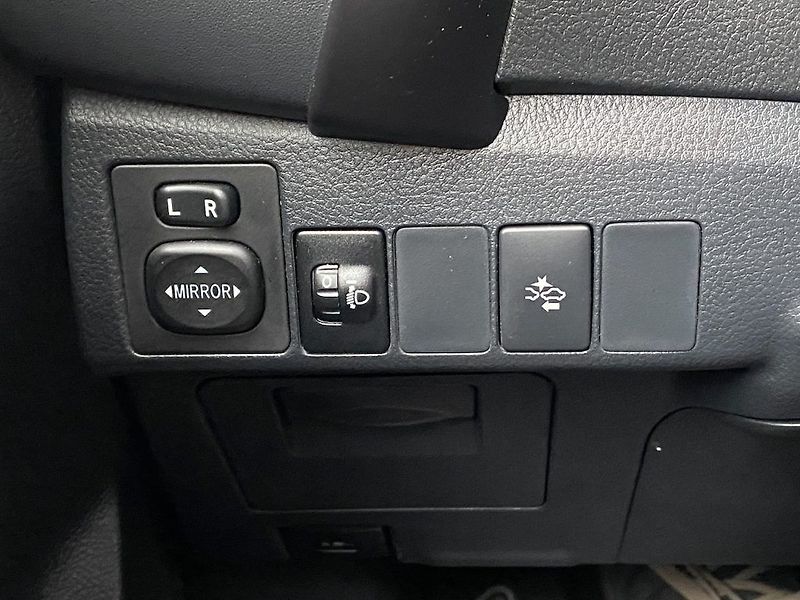 Toyota Corolla 1.6i, ČR, Active, záruka - fotka 14 z 15