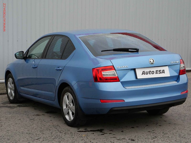 Škoda Octavia (2013) 1.2 TSi, ČR, Ambition, DSG - fotka 6 z 18