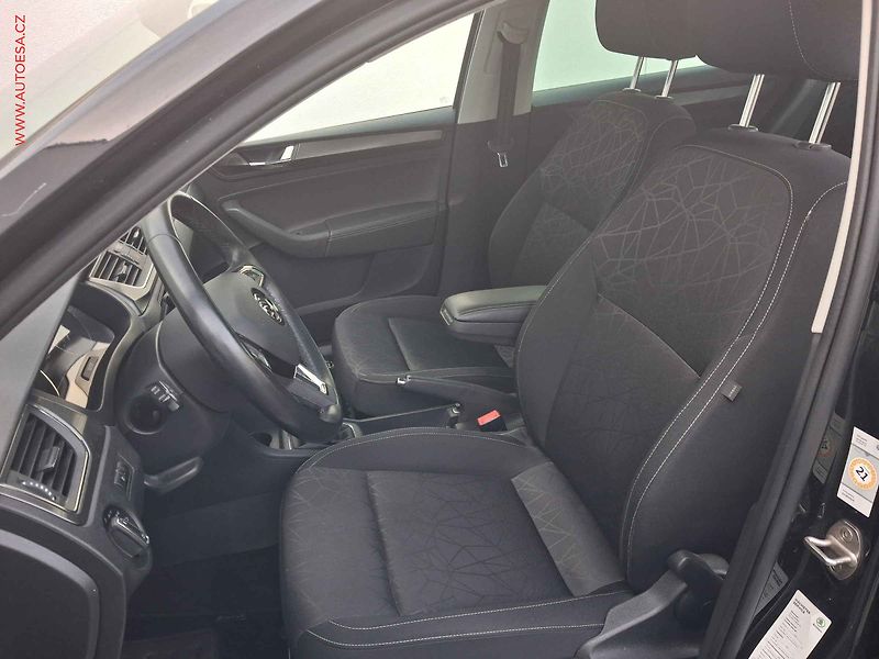 Škoda Rapid (2018) 1.0 TSi, Clever, TZ, bixenon - fotka 9 z 17