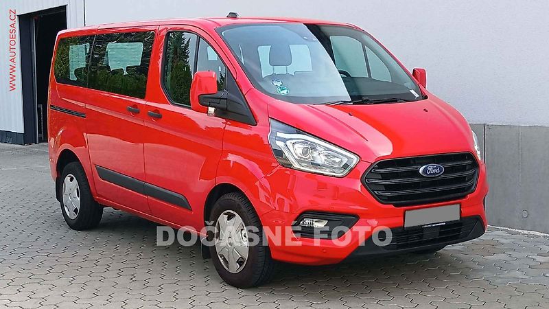 Ford Transit Custom (2023) 2.0TDCi 9míst, Trend, navi - fotka 1 z 14