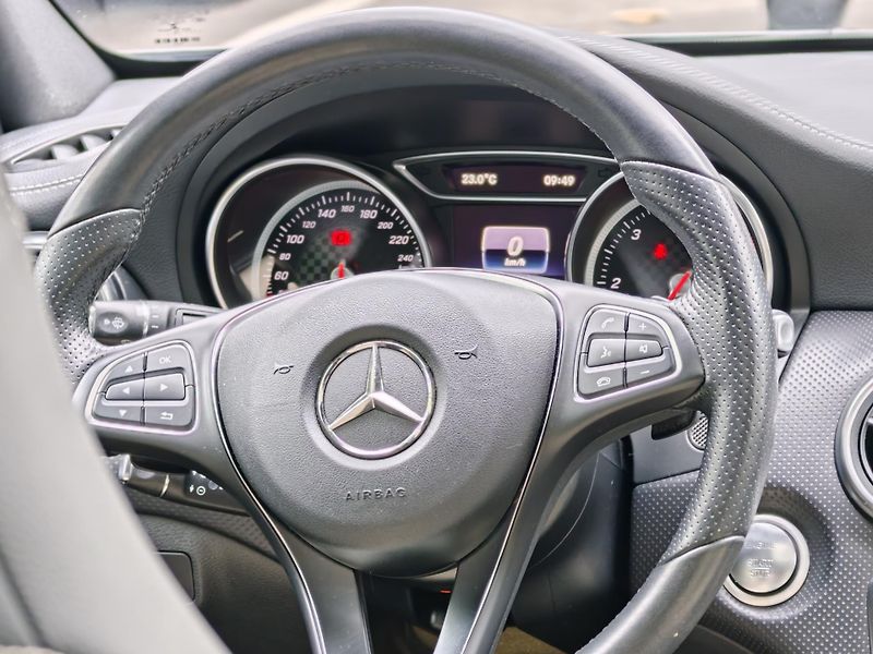 Mercedes-Benz Třídy A A220cdi 4Matic, CZ, 1.maj - fotka 19 z 31