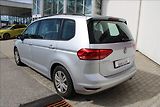 Volkswagen Touran 1,2 TSI 81KW  pěkný stav - náhled 3