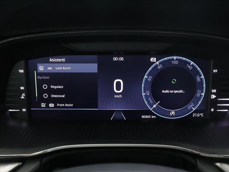 Škoda Octavia 2,0 TDI 85kW Ambition CZ DPH - fotka 19 z 36