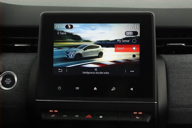 Renault Clio (2025) E-Tech Hybrid, TECHNO, KAMERA - fotka 13 z 22