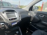 Hyundai ix35 2,0 135kW A/T NAVI PANO 4X4 - náhled 13