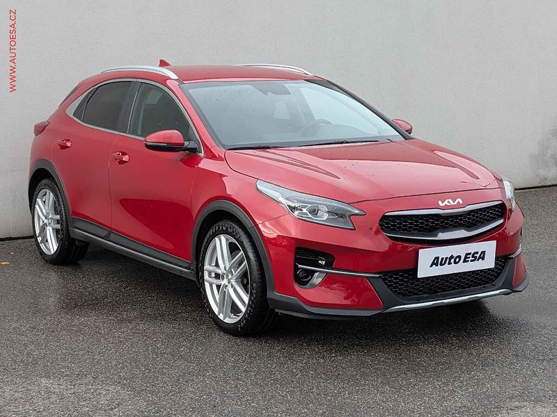 Kia XCeed (2022) 1.5 TGDi, ČR, Premium, navi - fotka 1 z 17