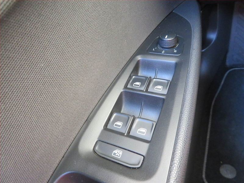 Seat Leon (2014) 1.4 TSI, Serv.kniha, Tempomat - fotka 15 z 15