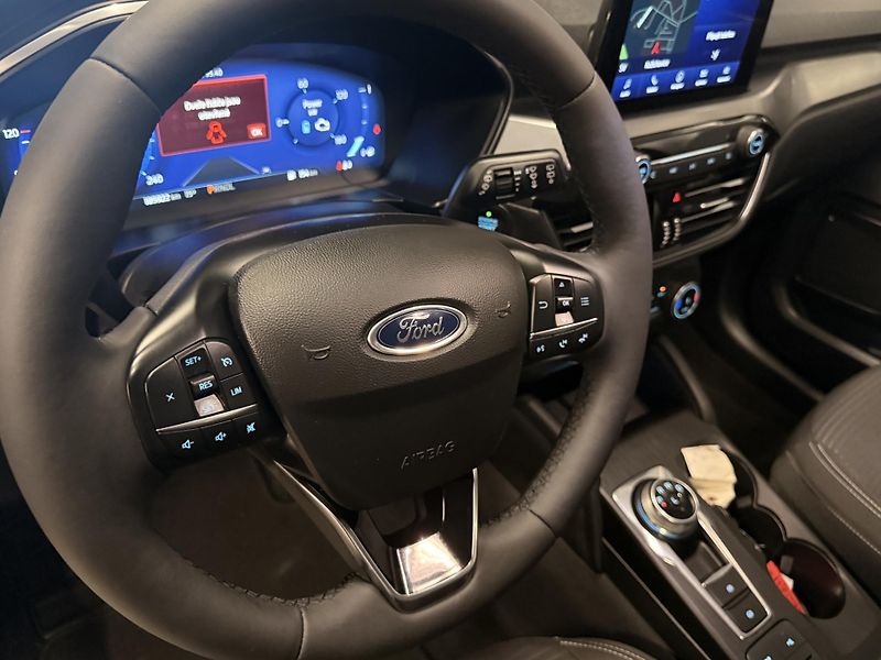Ford Kuga (2023) 2.5 HYBRID, - fotka 18 z 31