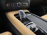 Volvo XC90 B5 AWD BRIGHT PLUS AUT CZ - náhled 27