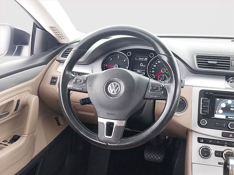 Volkswagen CC (2012) Highline 2.0 TDI, Automat - fotka 16 z 22